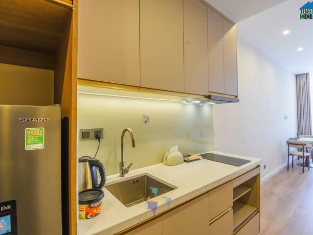 Bán căn hộ Studio ICON40 Hạ Long Tầng cao view thoáng Giá cực tốt chỉ 1.7 tỷ