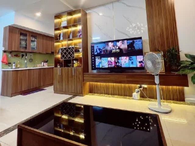 Bán Căn Hộ Phố Hồ Tùng Mậu: 70m2, 2 Ngủ, Lốt Ô Tô, Sổ Đỏ Cc, Chỉ 3.78 Tỷ