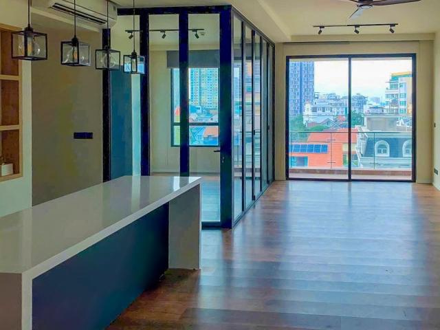 Bán Căn hộ tại D'Edge Thảo Điền gồm 2 phòng ngủ tầng thấp diện tích 90m2