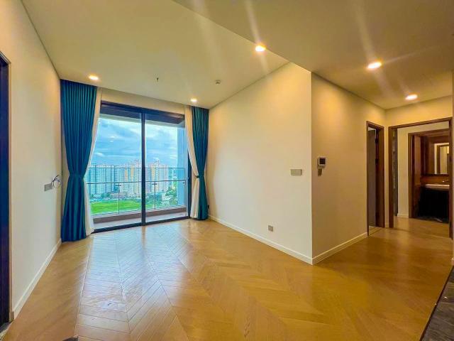 Bán Căn hộ tại Lumiere Riverside thuộc block East gồm 2 phòng ngủ tầng trung diện tích 71m2