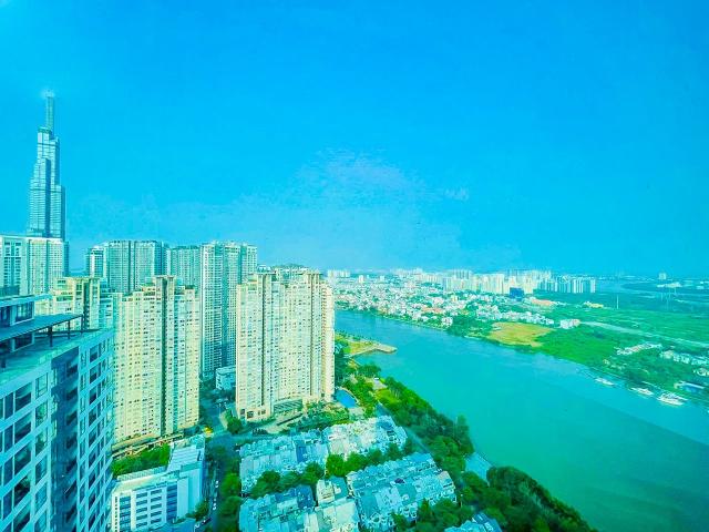 Bán Căn hộ tại Sunwah Pearl Golden House gồm 3 phòng ngủ tầng cao view đẹp với diện tích 133m2