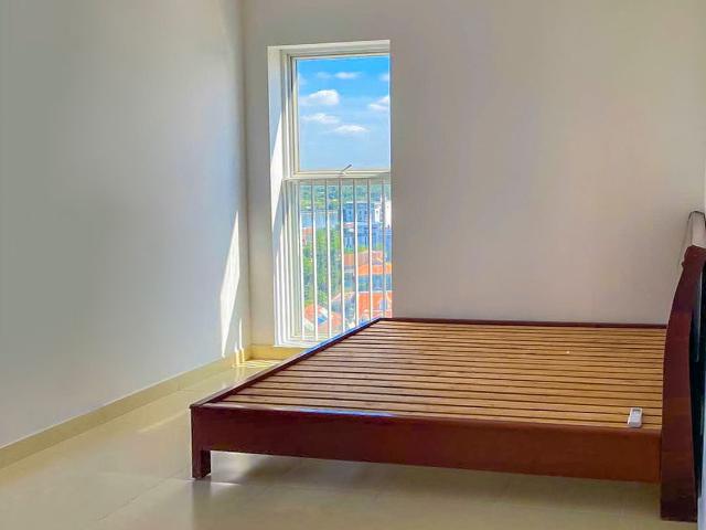 Bán Căn hộ tại Thủ Thiêm Sky gồm 2 phòng ngủ tầng trung view đẹp với diện tích 56m2