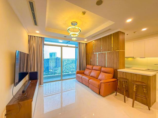 Bán Căn hộ tại Vinhomes Central Park tầng cao gồm 3 phòng ngủ view đẹp với diện tích 108m2