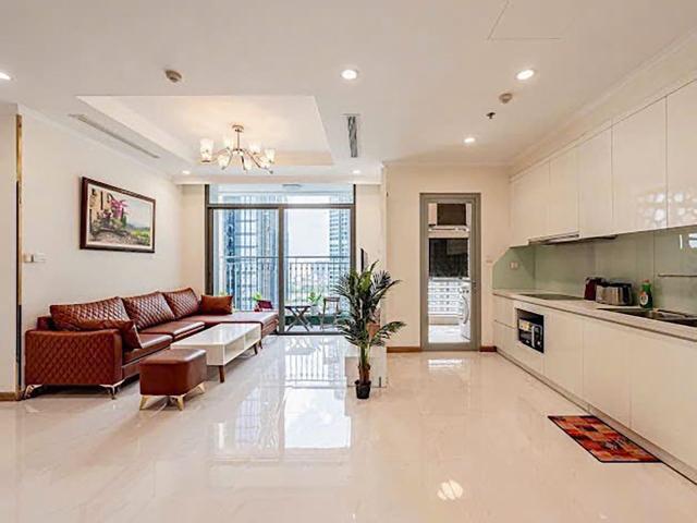 Bán Căn hộ tại Vinhomes Central Park tháp Landmark 5 gồm 3 phòng ngủ view Landmark 81 có sổ Hồng