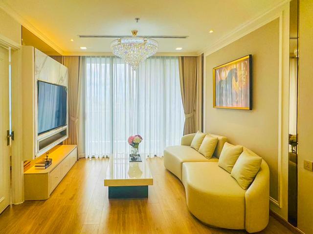 Bán Căn hộ tại Vinhomes Central Park gồm 3 phòng ngủ tầng thấp view đẹp với diện tích 116m2