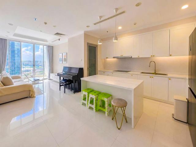Bán Căn hộ tại Vinhomes Central Park gồm 2 phòng ngủ tầng cao view đẹp với diện tích 83m2