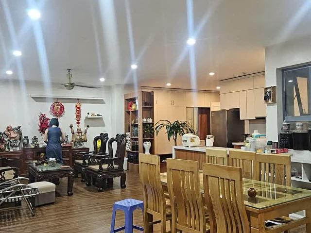 Bán căn hộ thương mại Vinh Hạnh plaza, Phường Yên Sở 125m, 6.250 tỉ