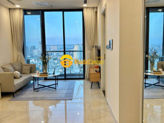 Bán căn hộ vinhomes golden river q1, dt 70m2 2pn2wc shr chỉ 14.9 tỷ. Lh0906322