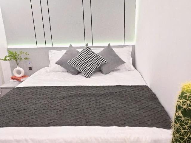 Bán Căn Hộ Vip N05 25t1, Kđt Trung Hòa Nhân Chính