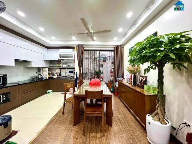 Bán căn đầu phố Lê Trọng Tấn, ô tô, phân lô quân đội, 70m, 6 ngủ, 18 tỷ