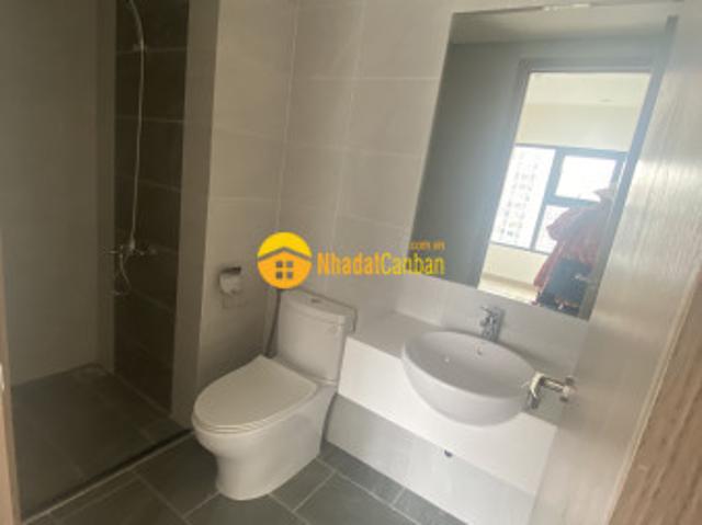 Bán căn 2 phòng ngủ 1, 2wc ban công tây nam view nội khu mát mẻ vinhomes ocean park