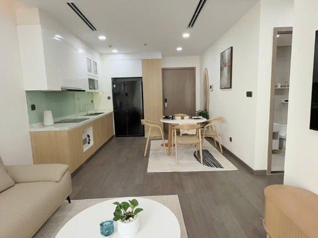 BÁN CĂN 2PN VINHOMES CENTRAL PARK: THIẾT KẾ HIỆN ĐẠI, FULL NỘI THẤT CAO CẤP VÀO Ở NGAY!