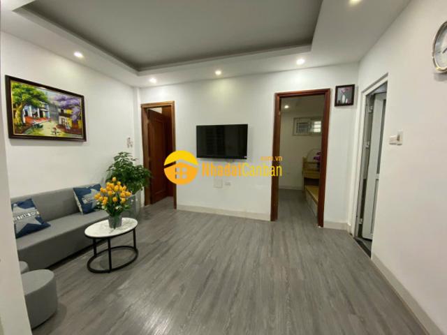 Bán cc mini đình thôn mỹ đình 50m 2 ngủ giá 1.8 tỷ, tặng nội thất, tầng thấp