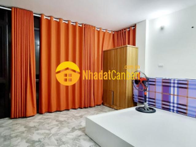 Bán ccmn hai bà trưng, doanh thu 65trth, lô góc, 6tầng thang máy, dt 67m2 x mt 6.7m, nhỉnh 16 tỷ