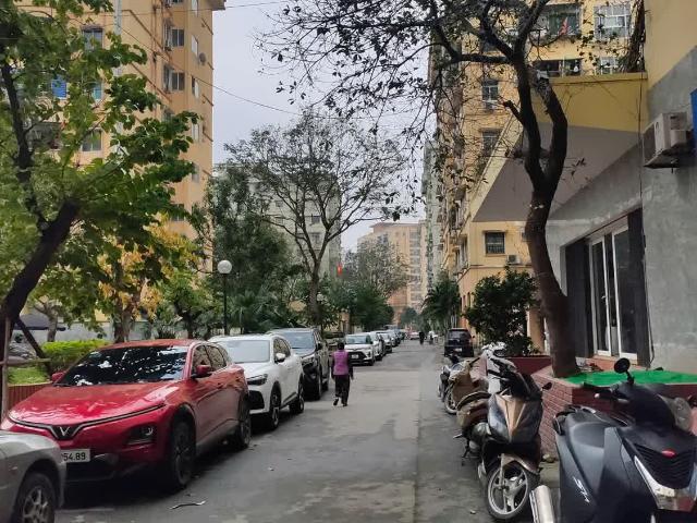 Bán chung cư N3 Đồng Tàu Hoàng Mai, 55/60m2, 2 ngủ rộng thoáng, nguyên bản. Giá 3,15 tỷ