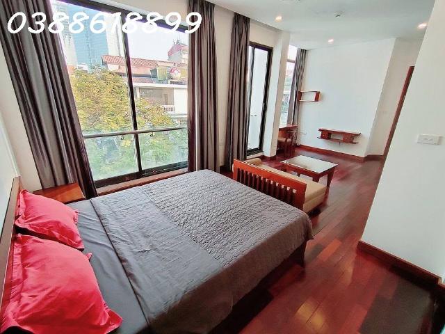 Bán apartment đào tấn linh lang ba đình lô góc mt 14m dt 180 triệu/tháng ô tô tránh 80 m2 8 tầng
