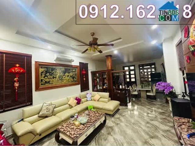 Bán biệt thự 130m2 đường Thiên Lôi Lê Chân, Hải Phòng, giá chỉ 9. Xxtỷ  0912.162.318