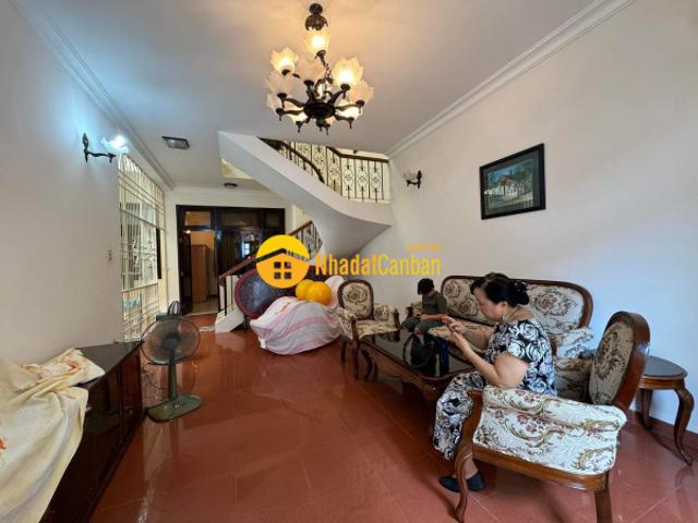 Bán biệt thự 1 trệt 3 lầu xô viết nghệ tĩnh