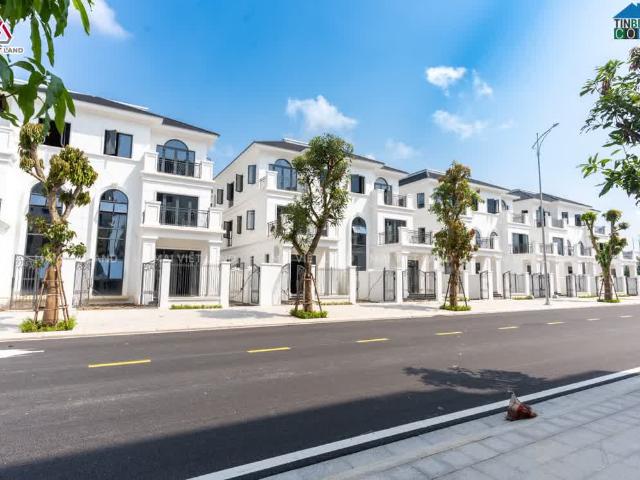 Bán Biệt Thự 3 Tầng Ngay Trung Tâm Hành Chính Tỉnh Chỉ 12, X Tỷ