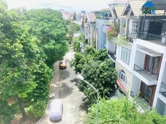 Bán Biệt Thự View Công Viên Khu Vip Tân Sơn Nhì 10x30, 5tầng, Thang Máy, Hồ Bơi, Giá Tốt