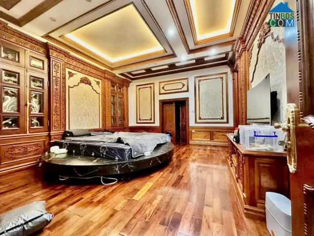 Bán biệt thự víp 300M toàn gỗ dát vàng có thang máy ngay lô 11 Đằng Hải An