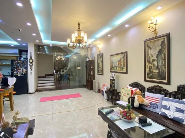 Bán biệt thự vip Xuân Đỉnh – Ngoại Giao Đoàn, ô tô tránh, gara, ô chờ thang máy, dân trí cao ở sướng