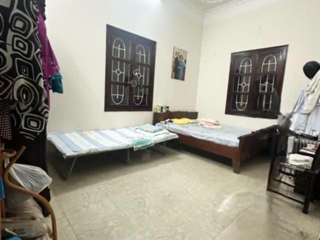 Bán Biệt Thự Cổ Giá Đất Tại Trung Tâm Cầu Giấy Gía Cực Rẻ Đt 0889127