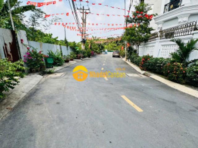 Bán biệt thự dương quảng hàm, p. 6, gò vấp 12 x 15, giá 23,5 tỷ