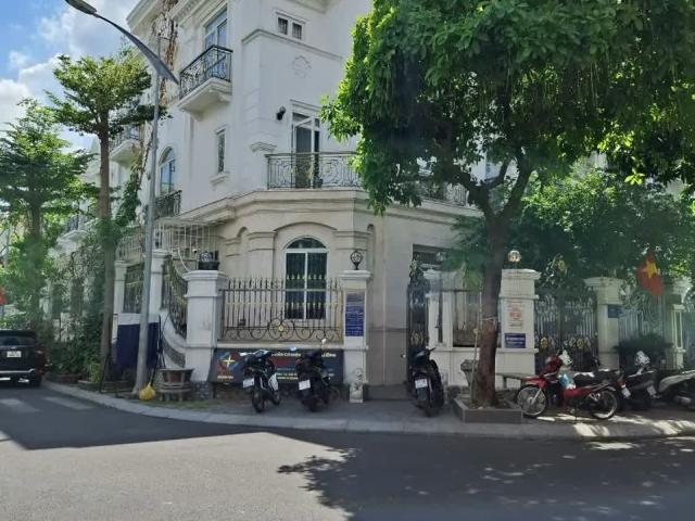 Bán biệt thự góc 2MT Cityland, P. 5, Gò Vấp: 8 x 20, giá 35 tỷ