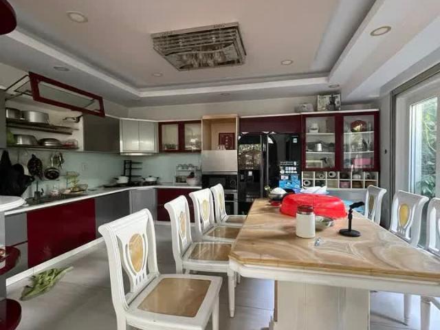 Bán biệt thự HXH Nguyễn Sơn, Phú Thọ Hoà, Tân Phú, 126m2, 4 tầng, đẹp lung linh