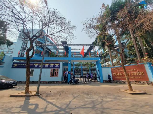 Bán Biệt Thự Khu Vip Mỹ Đình, Quận Nam Từ Liêm. Lô Góc, View Vườn Hoa. 165m2, 3 Ôtô Tránh. Vừa Ở