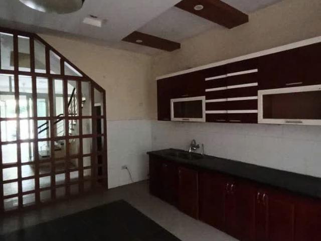 BÁN BIỆT THỤ LK Bạch Thái Bưởi 86m2X 4 tầng 20.5 tỷ Hà Đông