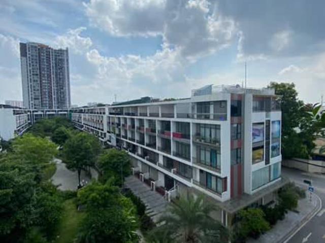 Bán biệt thự liền kề Bình Minh Garden Đức Giang, 76m2, MT 4.5, 5 tầng 5PN giá 17 tỷ