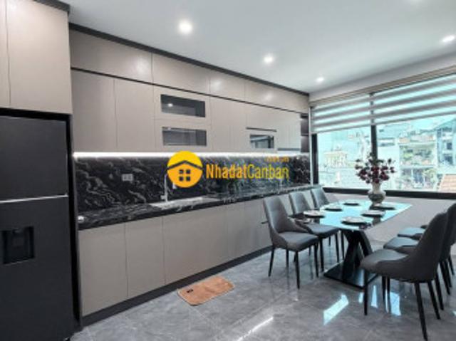 Bán biệt thự louis city hoàng mai, 5 tầng mặt tiền rộng, đường ô tô thông, kinh doanh