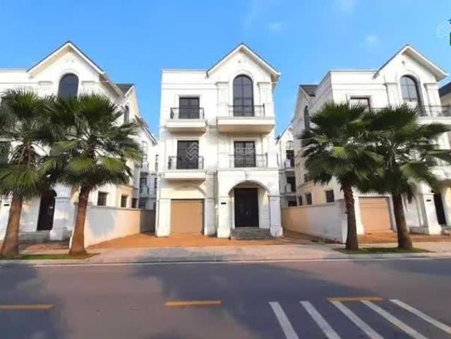 Bán biệt thự mặt hồ HA01 Vin OCP Gia Lâm 273m2, kinh doanh sầm uất 4 mùa. 0982852