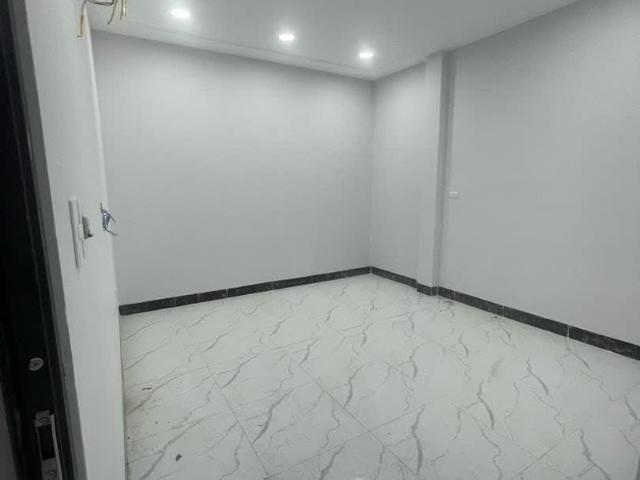 Bán Biệt Thự Mặt Phố Đông Quan Cầu Giấy 130M 5T 10M Mặt Tiền Rộng, Lô Góc 3 Thoáng, Ở Và Kinh Doanh