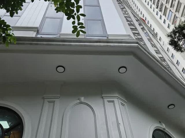 Bán biệt thự đơn lập 205m2 x7 tầng, vỉa hè, kinh doanh cửa hàng, văn phòng