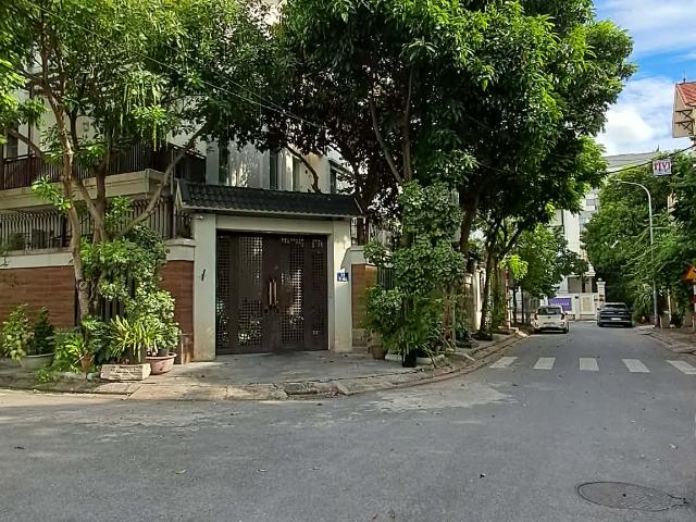 Bán biệt thự sài đồng 186m2 4 tầng dòng tiền khủng 45.5 Tỷ