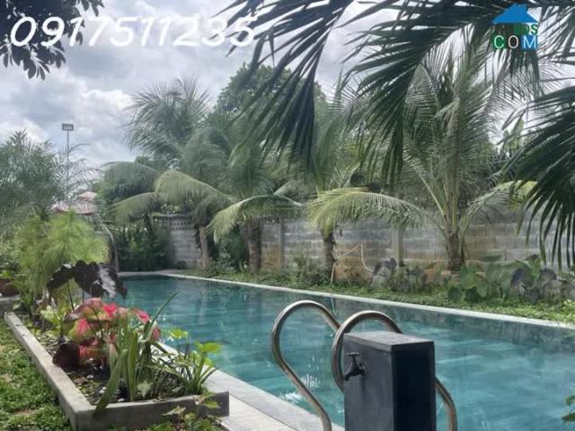 Bán biệt thự siêu đẹp hồ bơi nghỉ dưỡng tại Hiệp Hoà Lh: 0917511