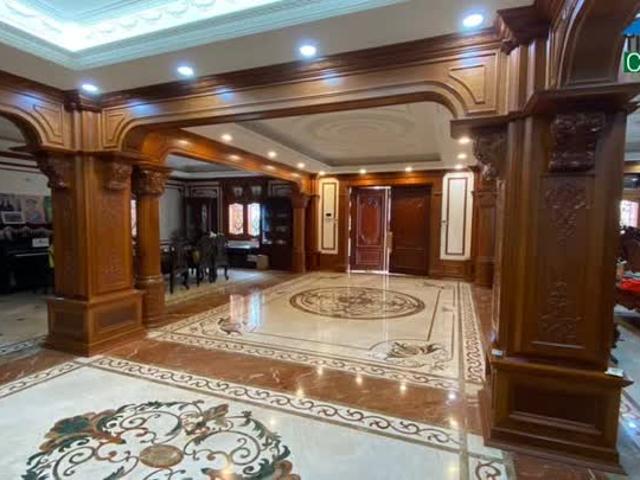 Bán Biệt Thự Song Lập Phố Trung Kính 300m2, 6 Tầng, MT 30m, Nhà Lô Góc Đắc Địa