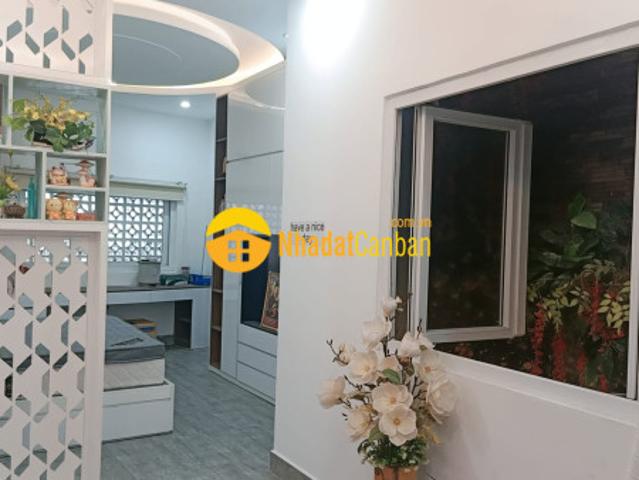 Bán gấp mặt tiền nguyễn khuyến, phường 12, bình thạnh, 4 tầng, kinh doanh, xe hơi trong nhà, chỉ 15