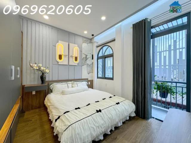 Bán gấp mặt tiền khu v. I.P Huỳnh Tấn Phát ngang 5 mét chỉ nhỉnh 4 tỏi Mr. Vinh: 0969620