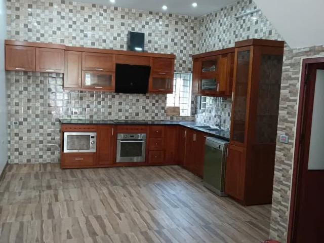Bán gấp MẶT NGÕ 48m giá 8.9 tỷ ô tô kinh doanh phố trung liệt đống đa