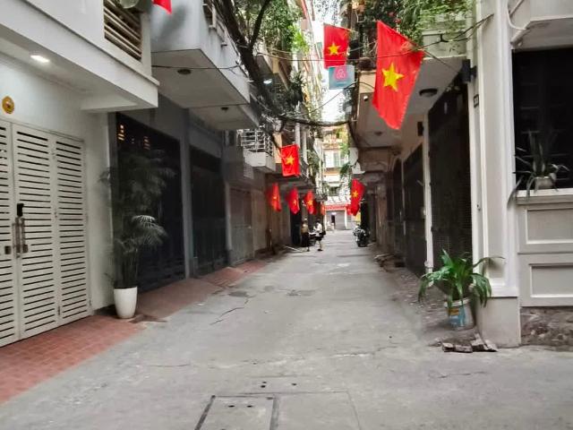 Bán Gấp Ngõ Phố Thai Hà, Ô Tô Đỗ Cửa, Kinh Doanh Đỉnh, 61M 16 Tỷ