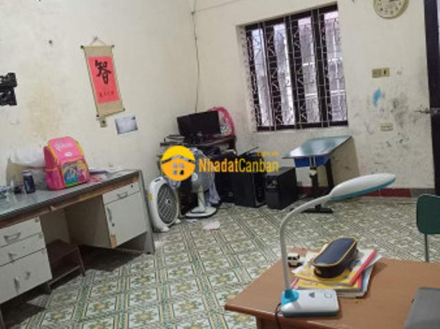 Bán gấp nghĩa tân, 62m2, 4 tầng, mtien 7.4m gia 12ty