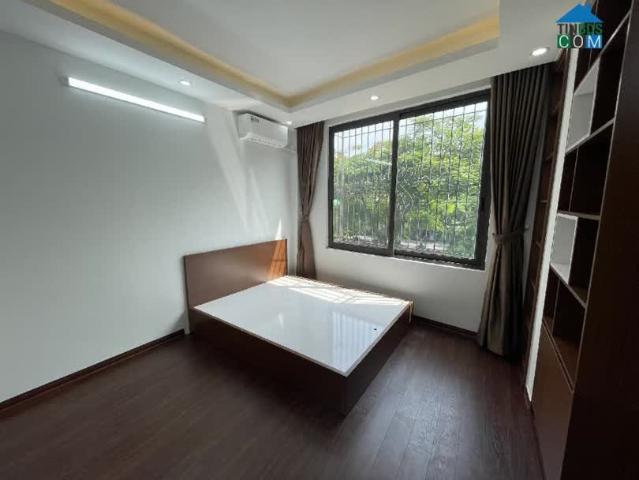 Bán gấp ngôi nhà khương trung, 32m2, 5 tầng, 3 ngủ, chỉ 4.38 TỶ Full thiết kế bên trong Ngõ