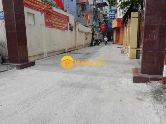 Bán gấp nhà 5 tầng mới đẹp phố liễu giai ba đình 35m2 mt 6m ngõ thông rộng, nhỉnh 4 tỷ