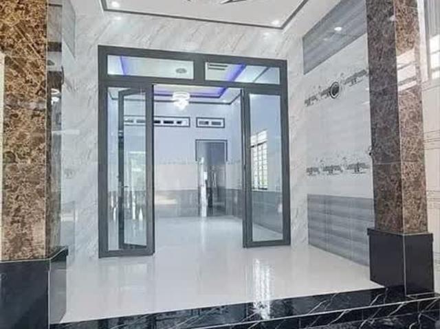 Bán gấp nhà 105m2 Sổ Riêng Giá 590tr Cách trung tâm Củ Chi 2km