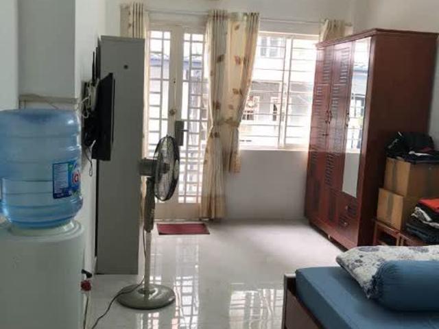 Bán gấp nhà 2 tầng 4.1 tỷ 3 phòng ngủ 100m2 đường Bình Hòa 14 gần UB phường Khuê Trung