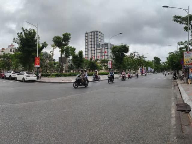 Bán gấp nhà 3.5 tầng xây độc lập tuyến 2 đường Trần Nguyên Hãn, Lê Chân, Hải Phòng
